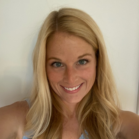 Meet your Posher, Jenna - Picture 1 of 1